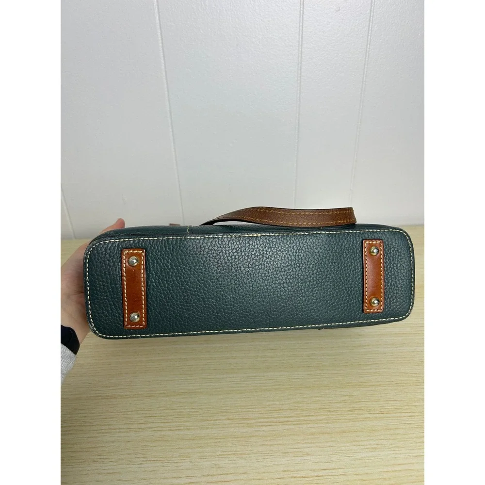 Dooney & Bourke great slight